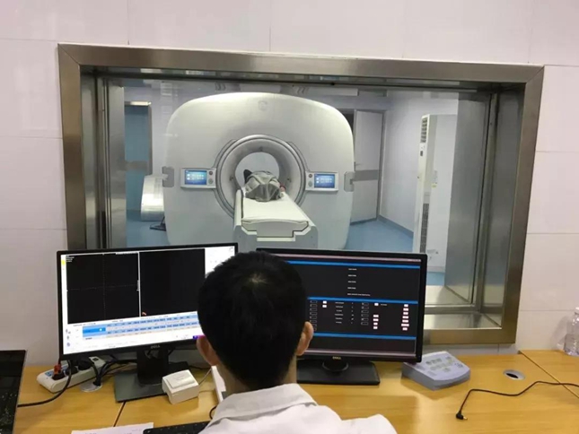 全数字PETCT在广州中山大学附属第一医院进行临床试验.jpg