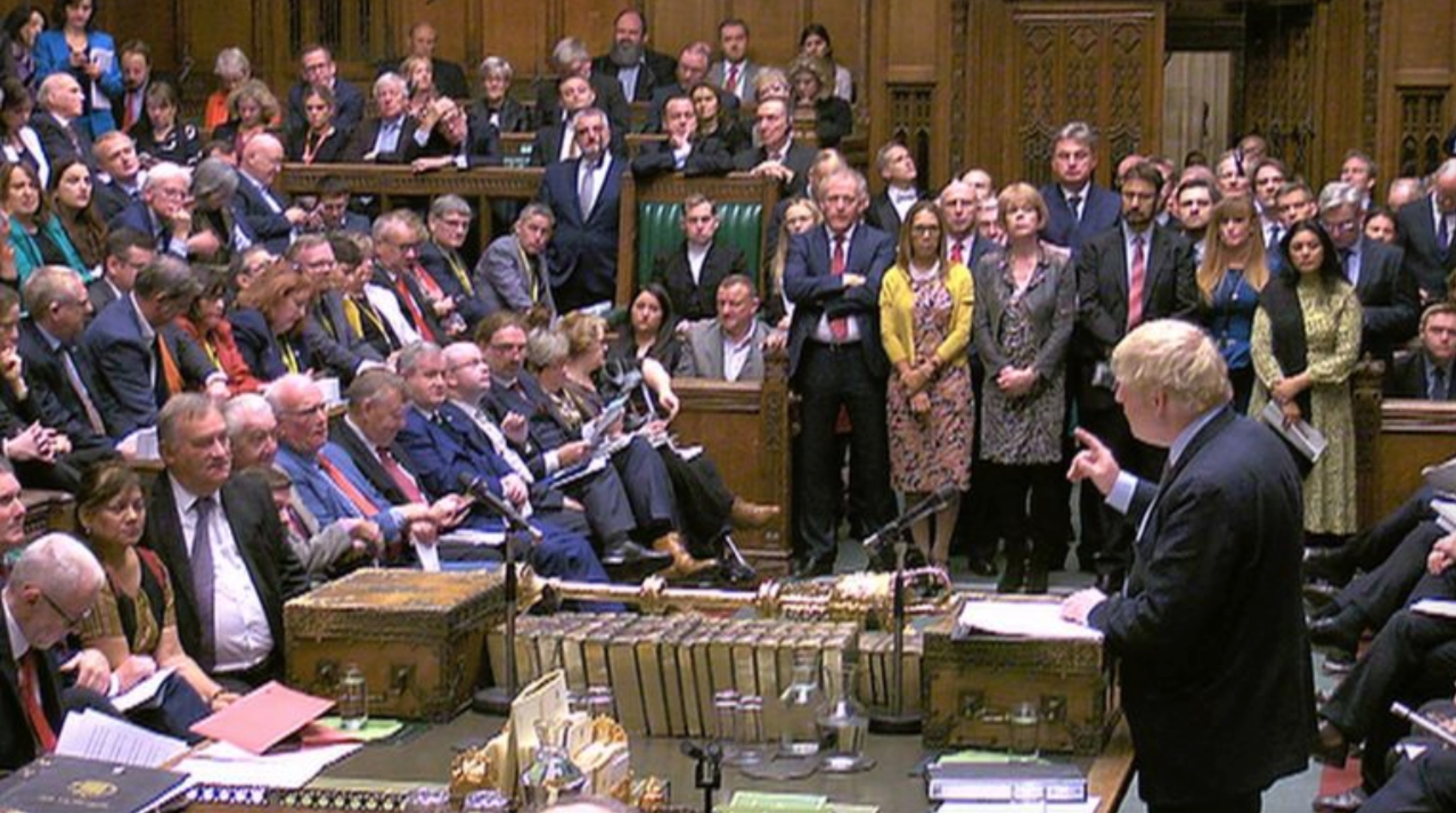 在19日举行的英国议会下院周六特别会议中,不会就英国首相约翰逊和
