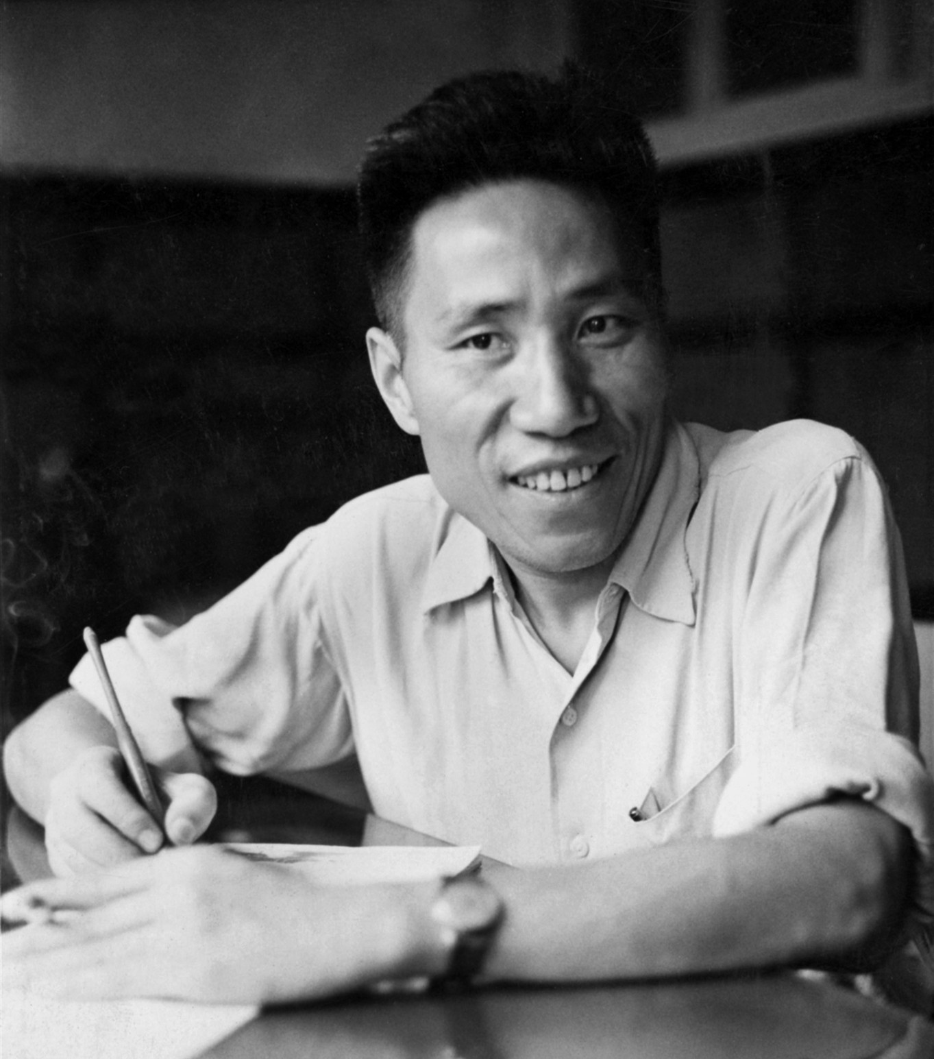 陈喜儒配图：李季同志在北京家中 潘德润摄（1962年）.jpg