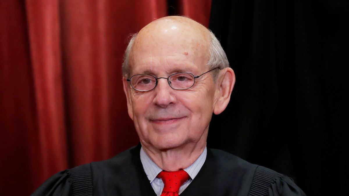 https_%2F%2Fcdn.cnn.com%2Fcnnnext%2Fdam%2Fassets%2F181130144240-01-stephen-breyer-file-1130.jpg