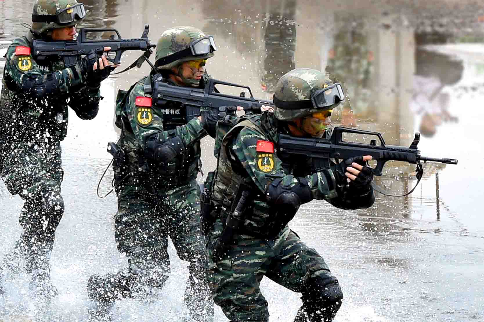 上海猎豹突击队图片