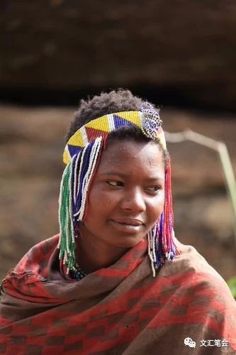坦桑尼亚最后的狩猎部落 