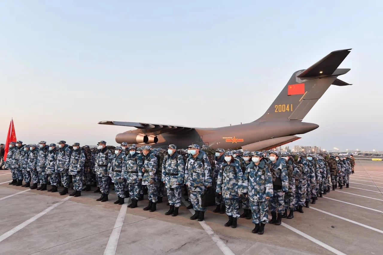 海军第二批参加军队支援湖北医疗队进驻湖北省妇幼