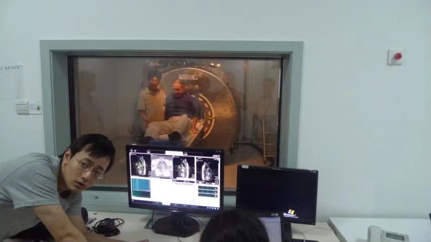 569623025.jpg 569623025.jpg