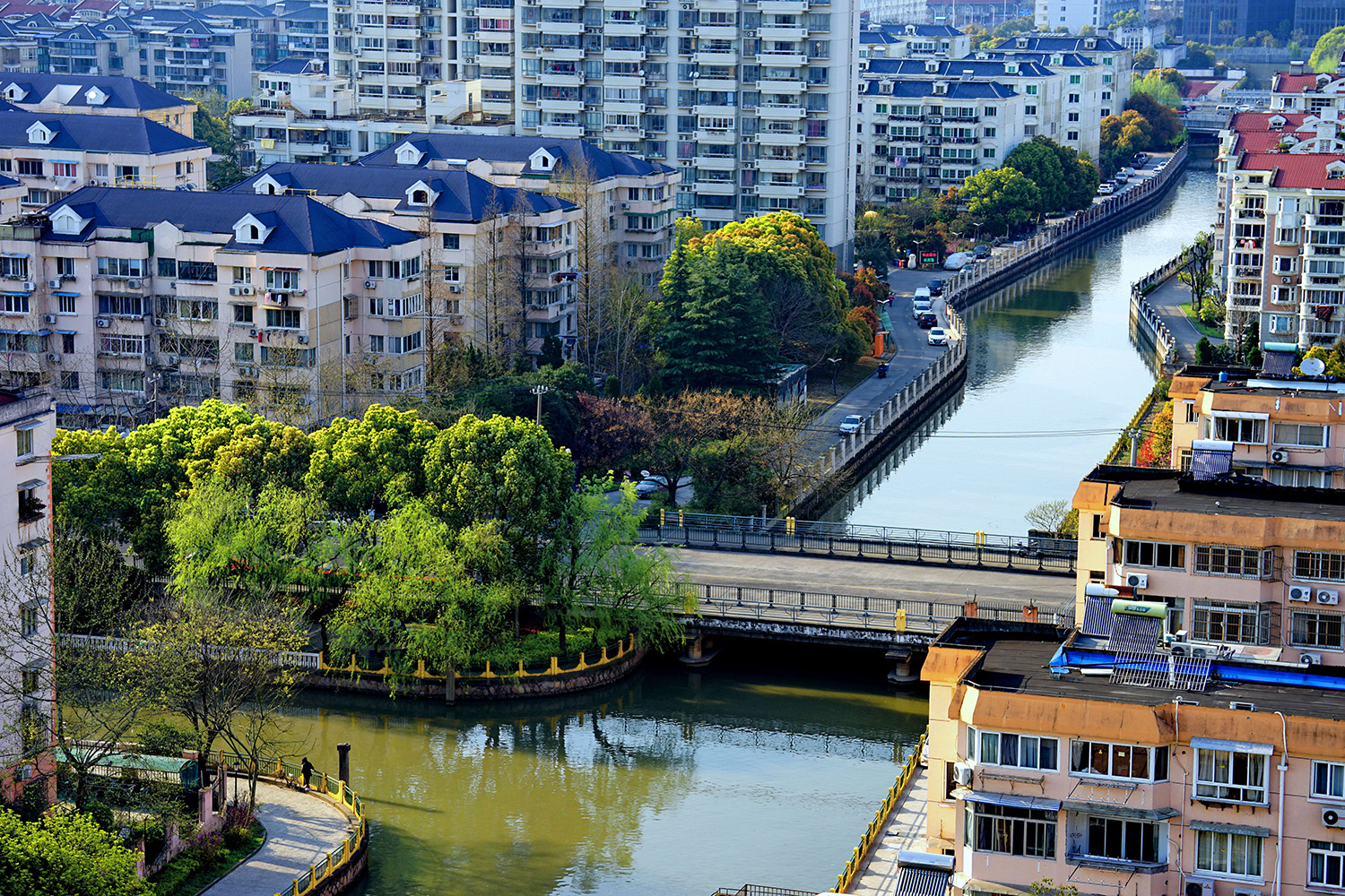 1396323006.jpg 1396323006.jpg