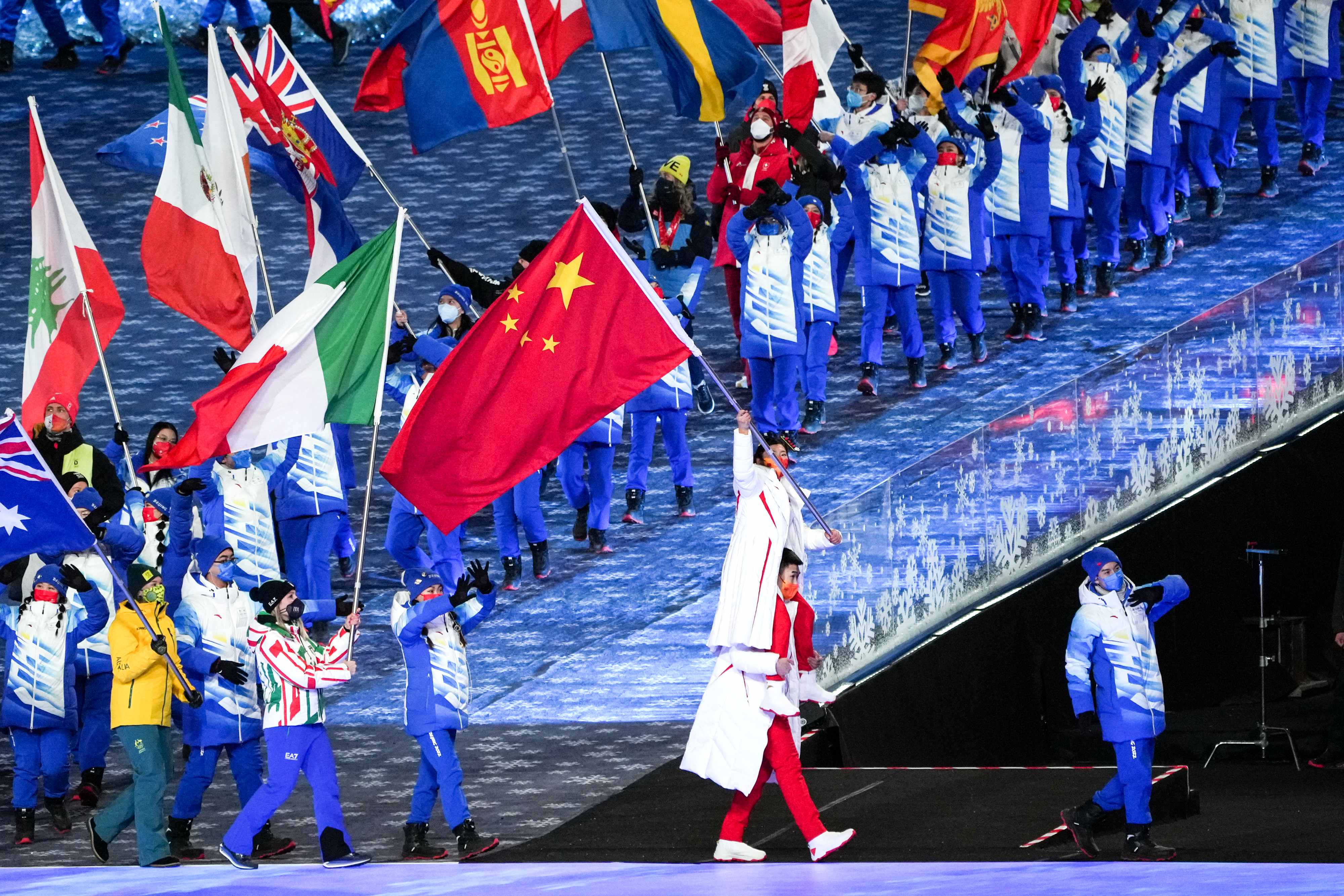 2022冬奥会中国队入场图片
