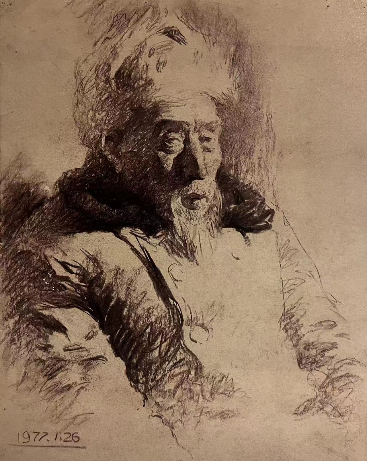 周长江-戴帽子的老人，素描，54x38cm，1977年.jpg